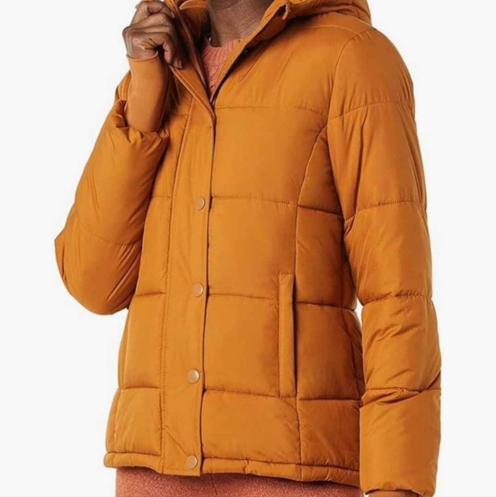 Amazon Essentials Women's Tan Heavyweight Long-Sleeve Hooded Puffer Coat - XXL
